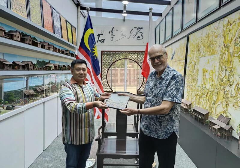 Visiting From Ambassador of Poland